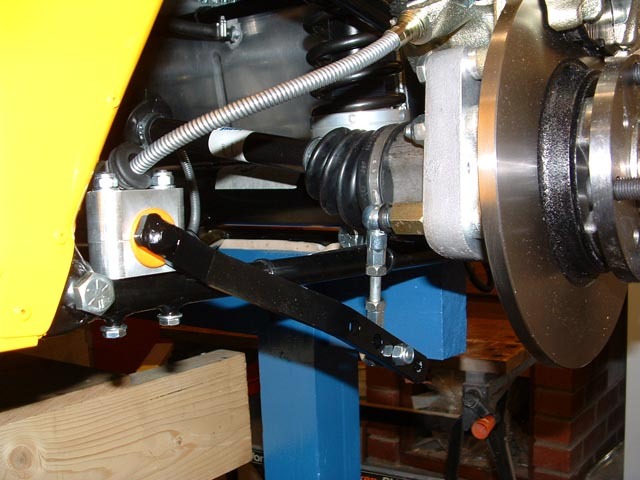 Rescued attachment caterham anti roll bar.jpg